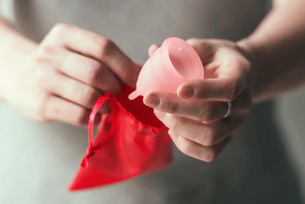 Kalíšok je potrebné po menštruácii vždy poriadne vydezinfikovať.